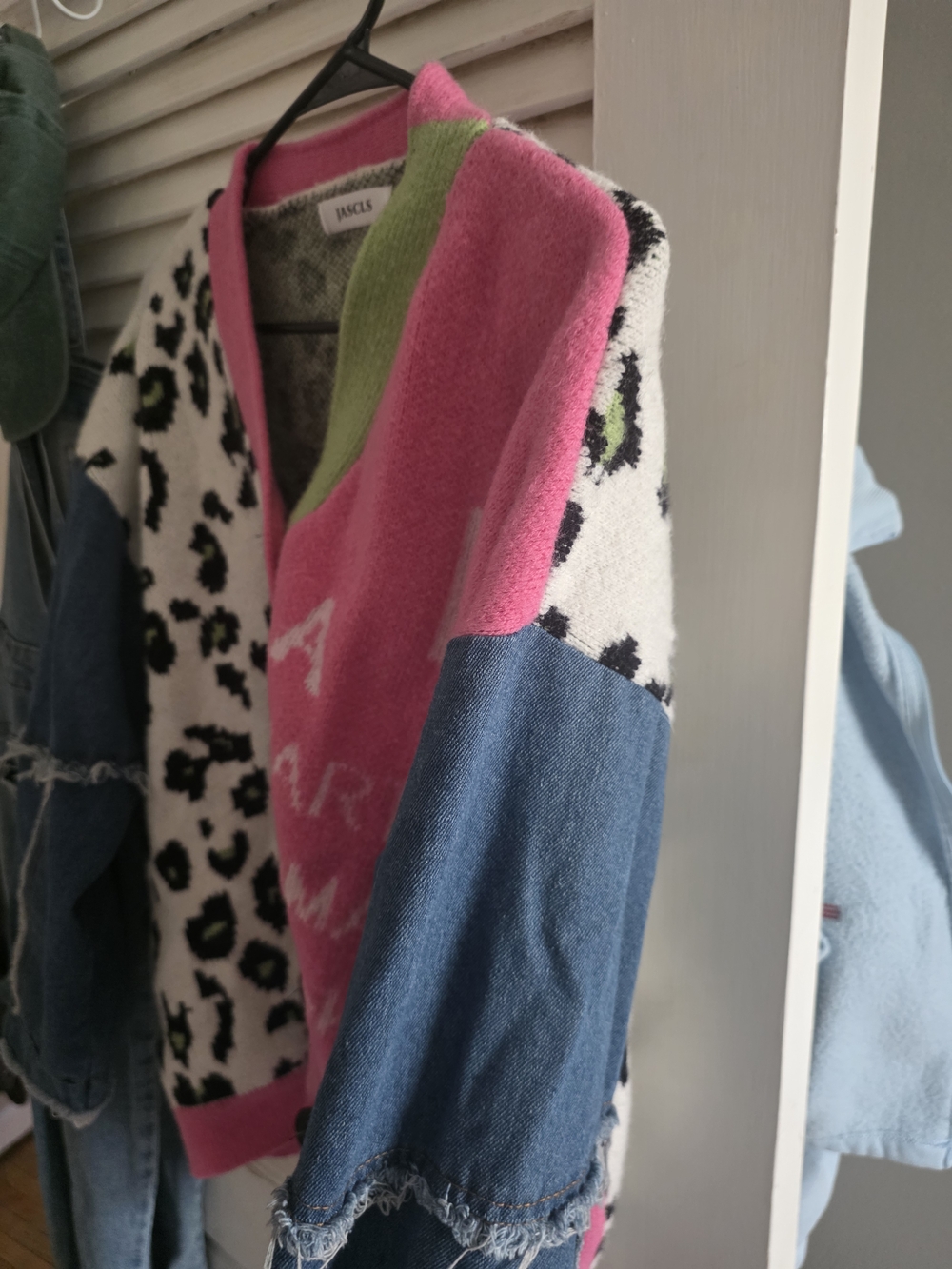 JASCIS Colorblock Leopard Patchwork Cardigan - Pink/White/Denim - Picture 13 of 16